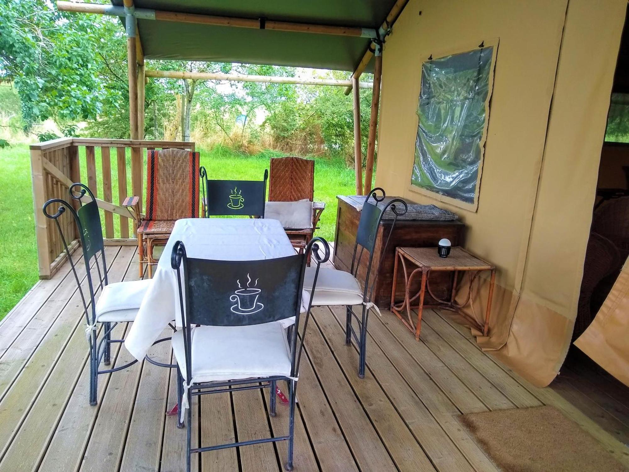 Le Lodge De Loge & Broc La Possonniere Exterior photo